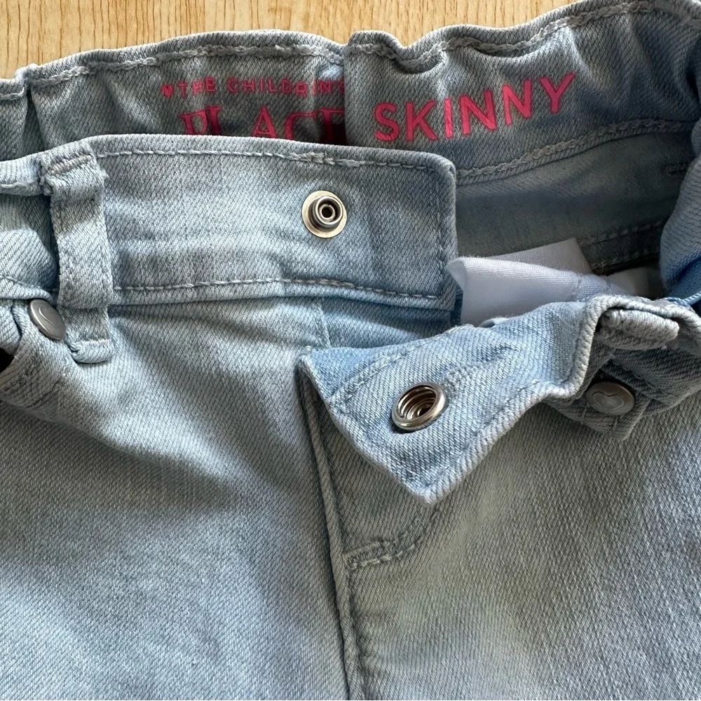 The Children’s Place Toddler Girls Basic Skinny Jeans in Sky Wash 2T Light Wash